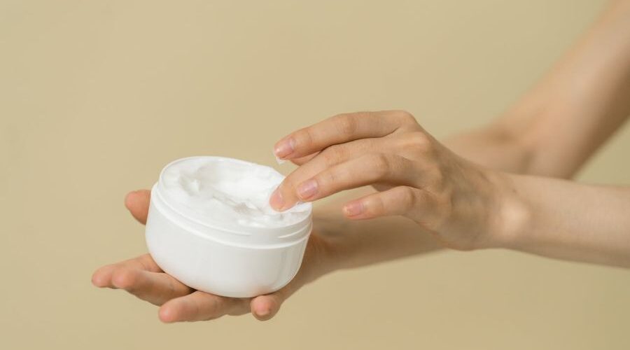 peaux sèches crème nourrissante